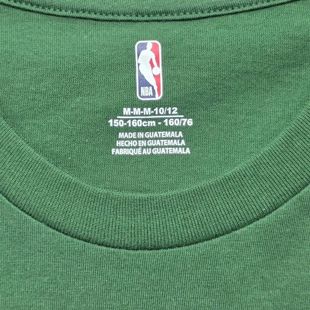 NBA Milwaukee Bucks Kids Medium 10/12 Green Buck Logo Graphic T-Shirt NEW